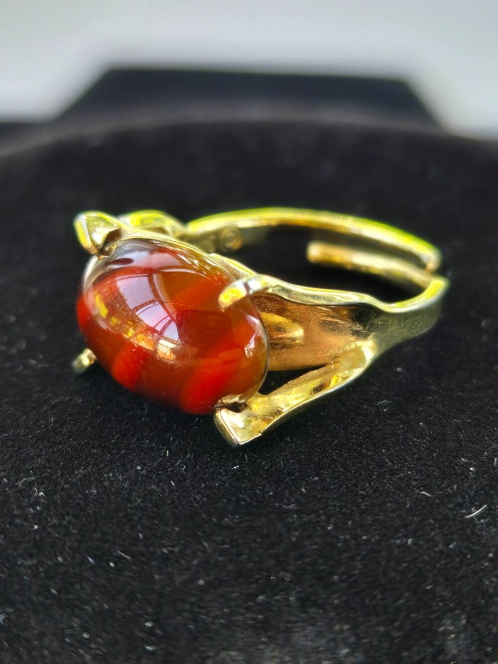 Vintage Sarah Coventry "Wood Nymph" ring faux Tiger Eye size 5.5 adjustable
